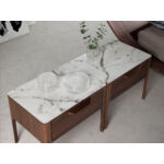 Kép 7/8 - Madera márvány és diófa éjjeliszekrény, asztalka - 66 cm